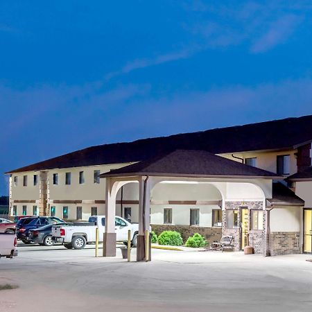 Super 8 By Wyndham Grinnell Ia Εξωτερικό φωτογραφία