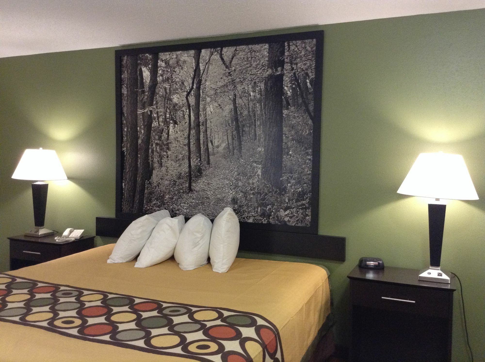 Super 8 By Wyndham Grinnell Ia Εξωτερικό φωτογραφία